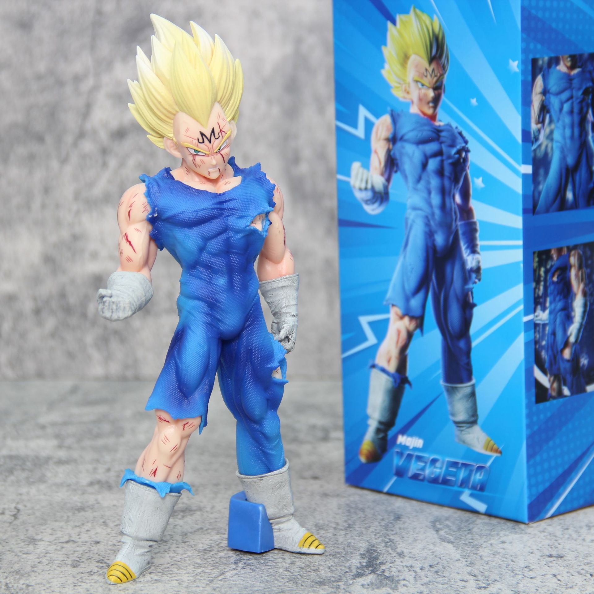 Model Kit Vegeta - Figurine Dragon Ball Z Super Saiyan
