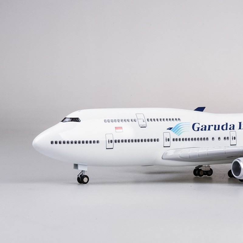 Modèle d'avion Garuda Indonesi - Model Kit Indonesia avis et prix
