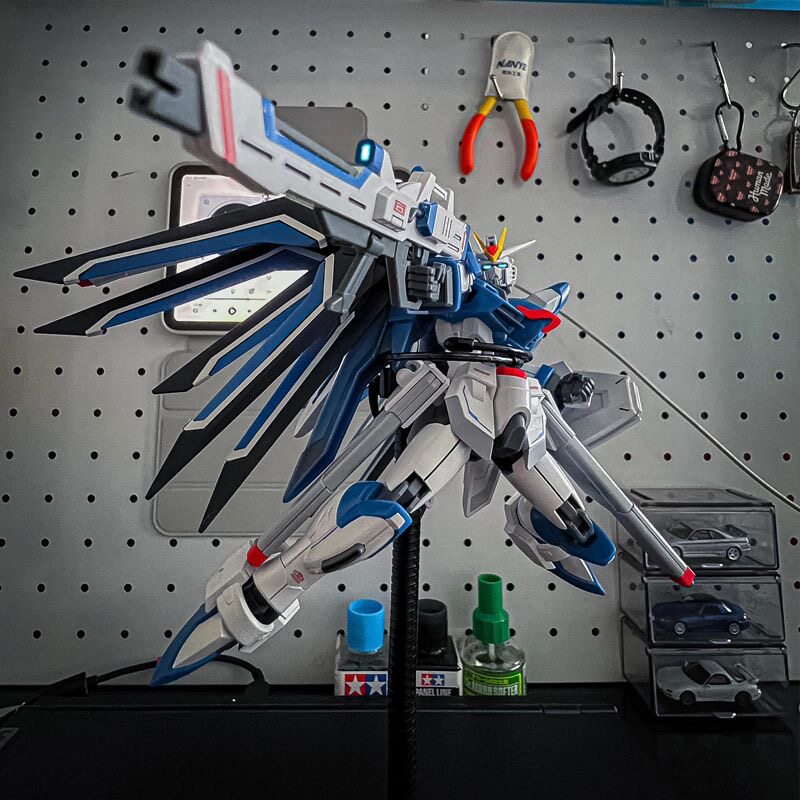 Kit de modèle en plastique Mec - Model Kit Gundam Wing avis et prix
