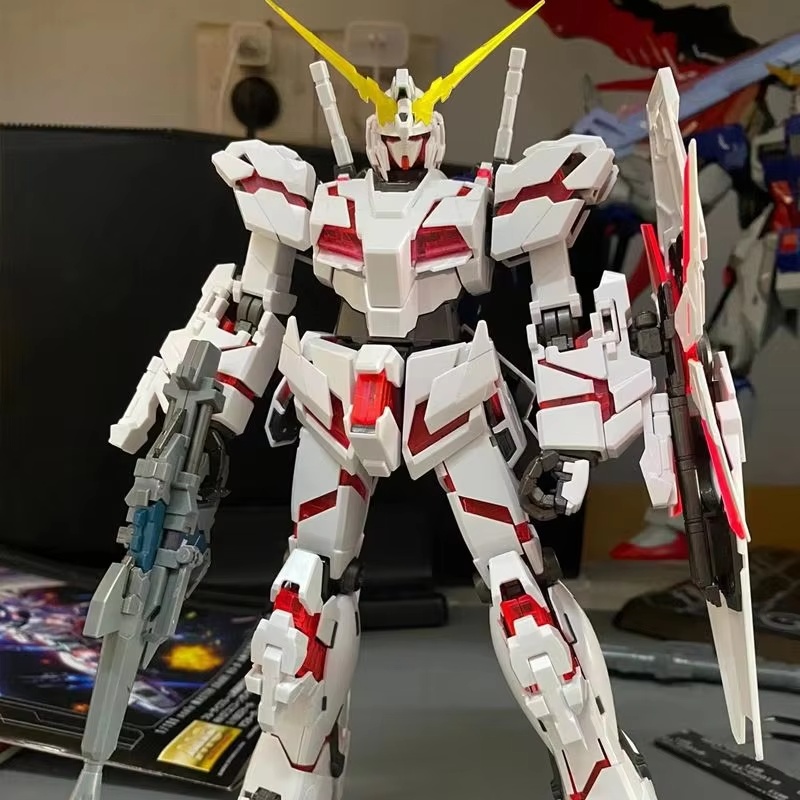 En stock Hg 1/144 Rx-0 Unicorn - Model Kit Gundam Wing avis et prix