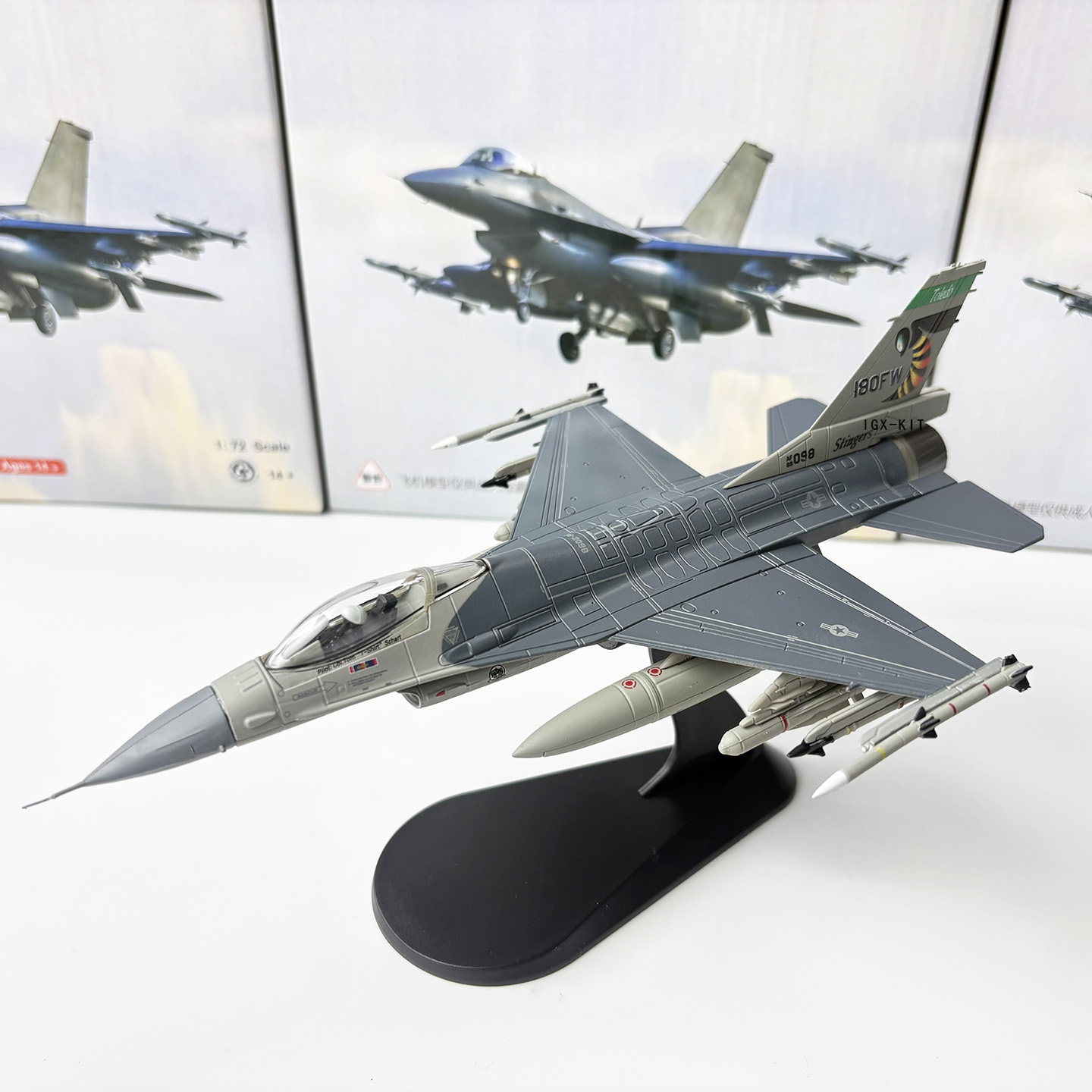 Modèle d'avion militaire F-16C - Model Kit F16 avis et prix