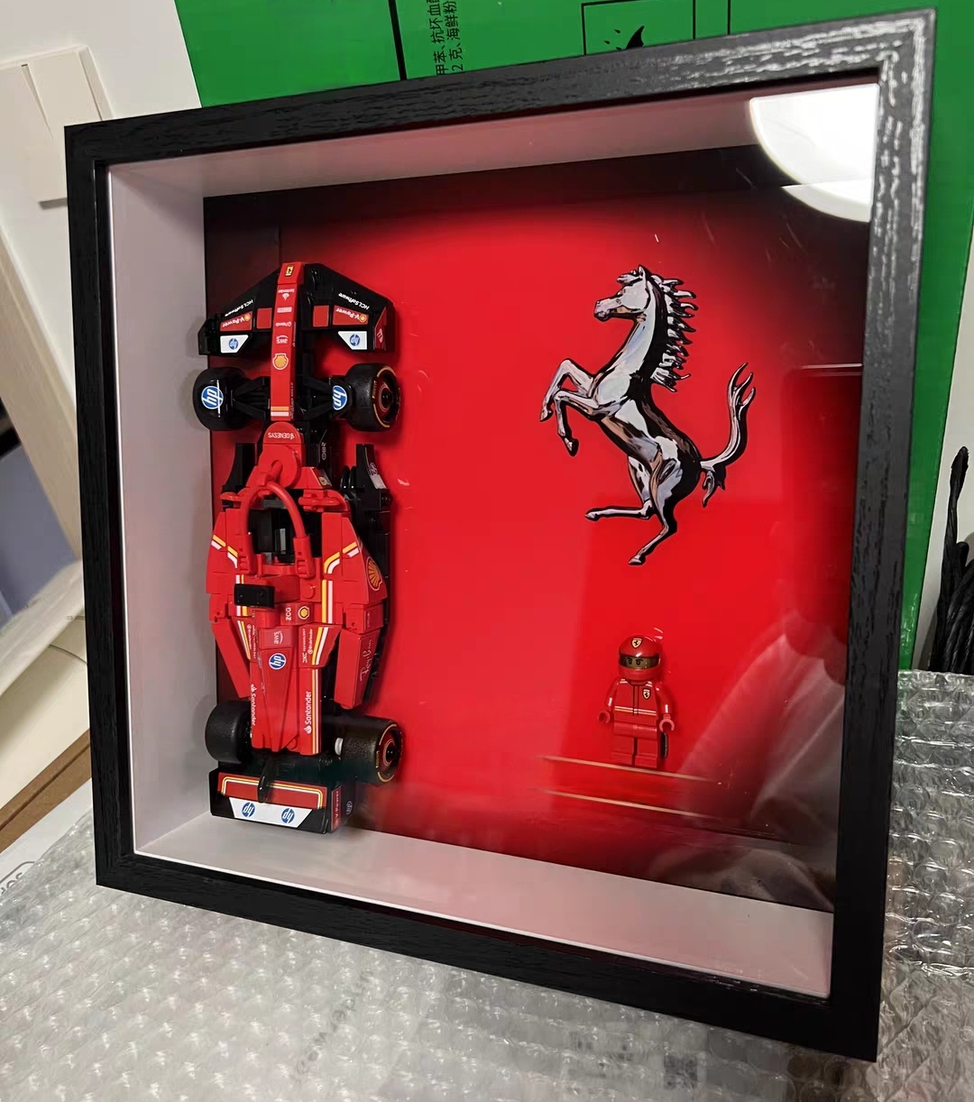 Panneau mural d'exposition ada - Model Kit Ferrari avis et prix