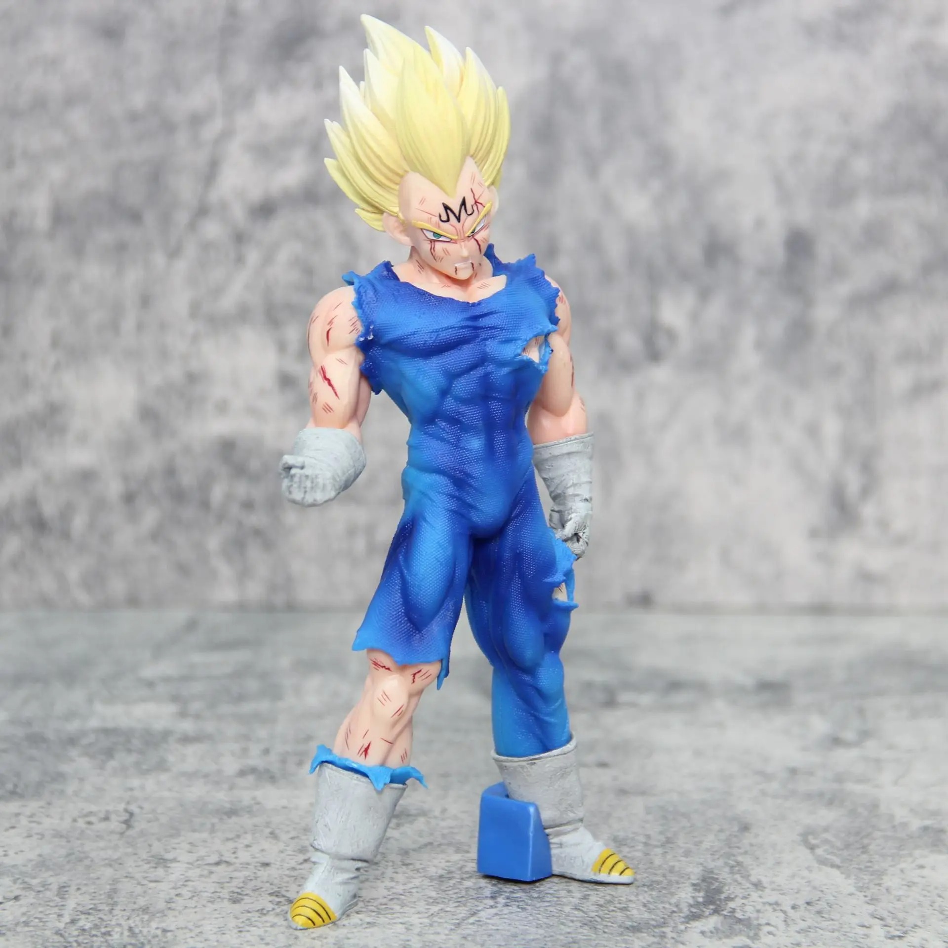 20 cm Anime Dragon Ball Figure - Model Kit Vegeta avis et prix